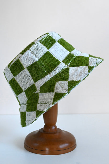 Olive Checkers